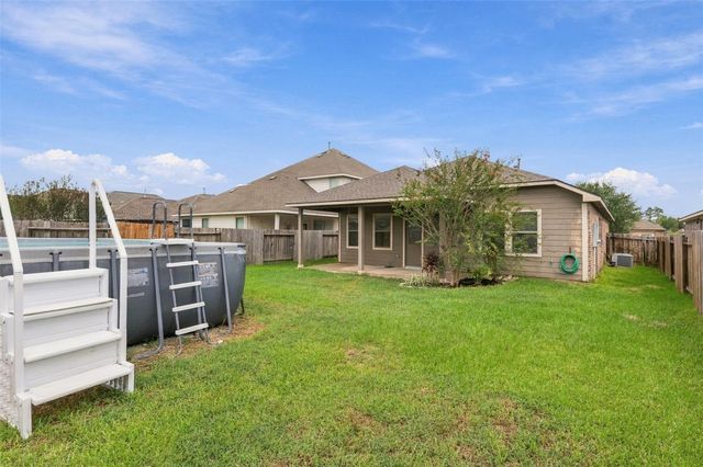 135 Piney Pathway, Magnolia, TX 77354