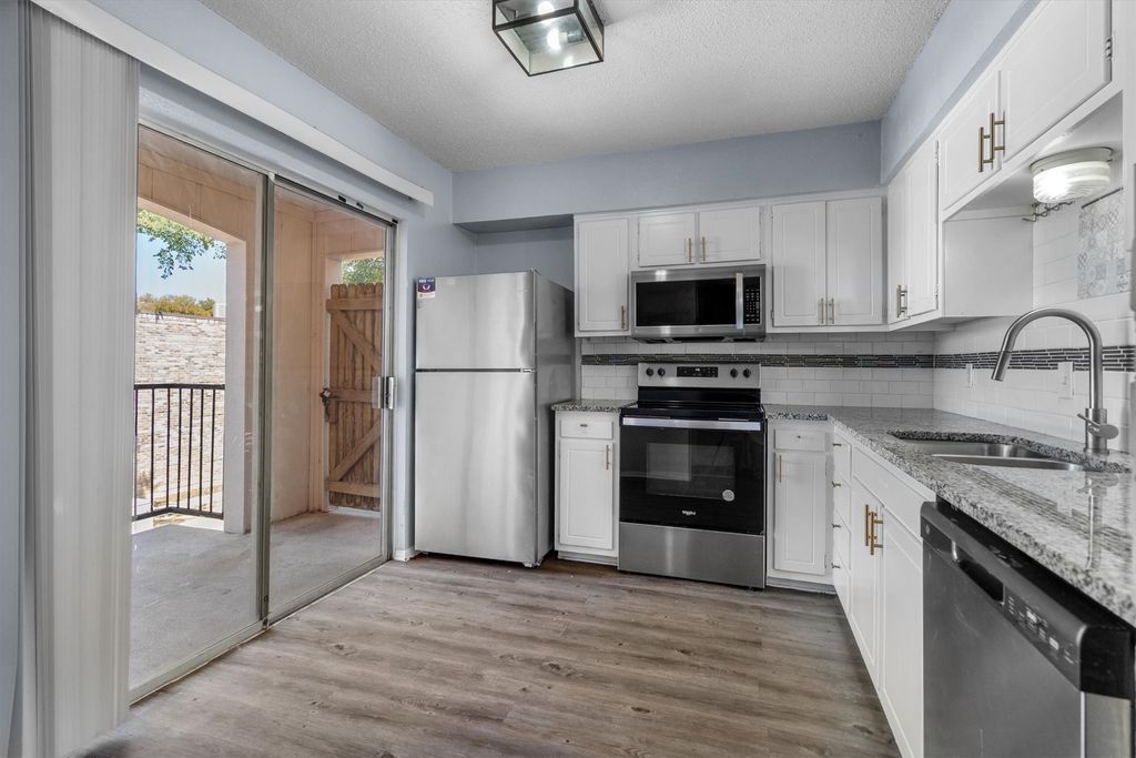 5606 Boca Raton Boulevard 247, Fort Worth, TX 76112 — exterior