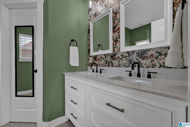 237 GLEN CROSS DRIVE, Trussville, AL 35173