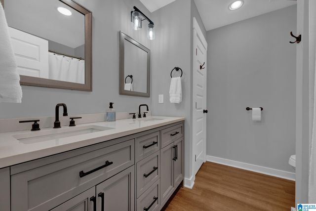 237 GLEN CROSS DRIVE, Trussville, AL 35173