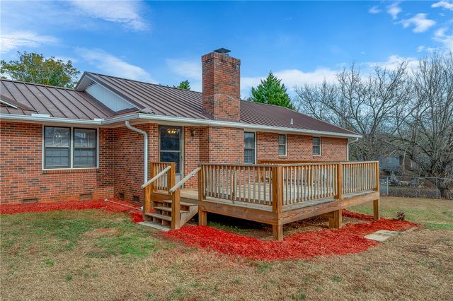 1109 Oak Hill Drive, Anderson, SC 29621