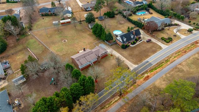 1109 Oak Hill Drive, Anderson, SC 29621