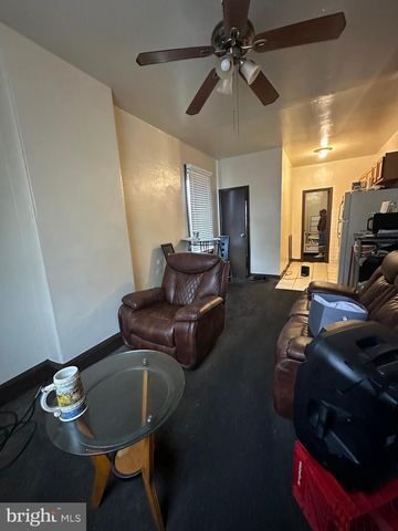 2051 MARGARET ST, Philadelphia, PA 19124