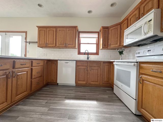 8621 Lavender Circle, Lincoln, NE 68505