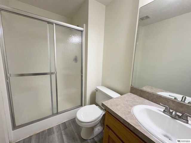 8621 Lavender Circle, Lincoln, NE 68505