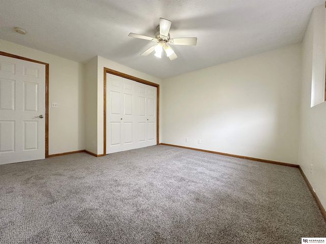 8621 Lavender Circle, Lincoln, NE 68505