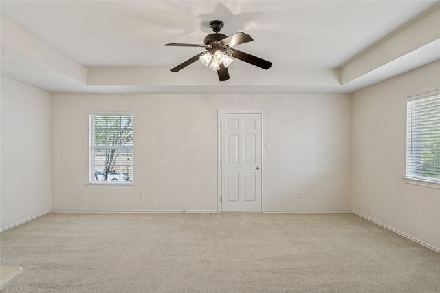 617 Silverbrook Drive, Saginaw, TX 76179