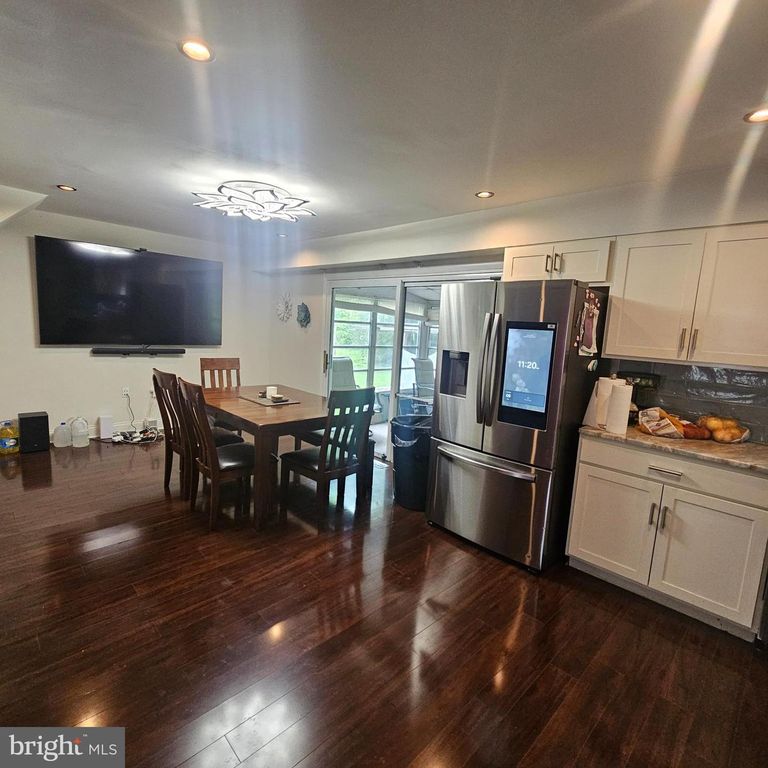 Image 12 of property listing at 12805 BELHURST LN, Bowie, MD 20715