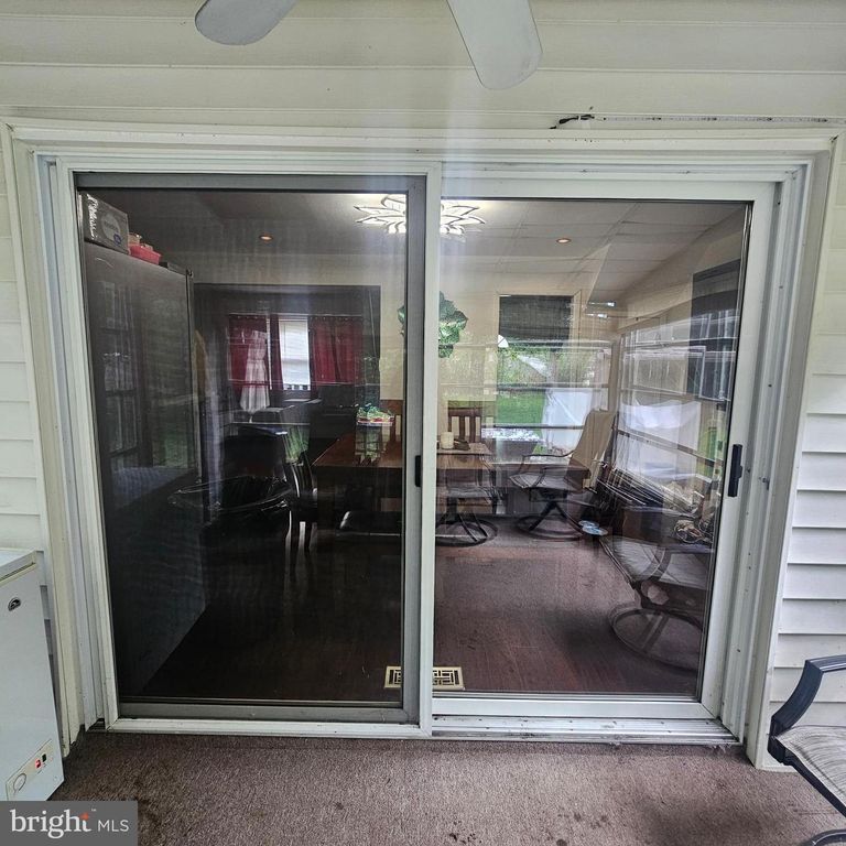 Image 21 of property listing at 12805 BELHURST LN, Bowie, MD 20715