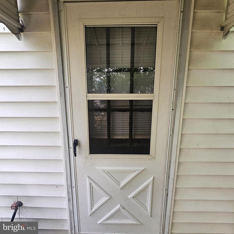 Image 41 of property listing at 12805 BELHURST LN, Bowie, MD 20715
