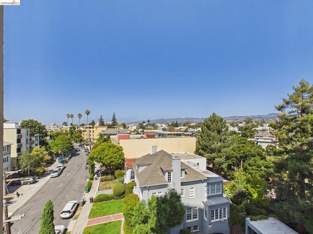 320 Lee St 702, Oakland, CA 94610