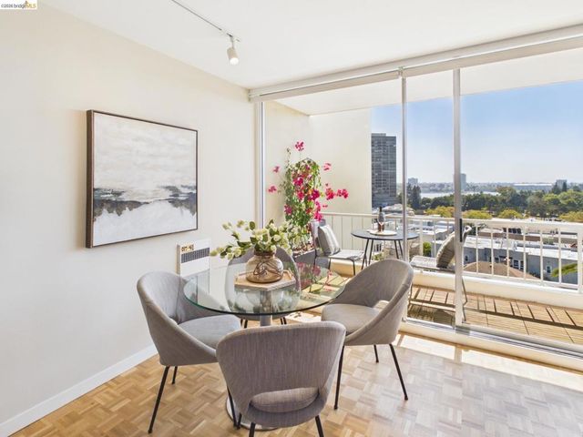 320 Lee St 702, Oakland, CA 94610