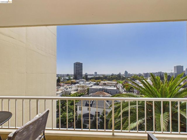 320 Lee St 702, Oakland, CA 94610