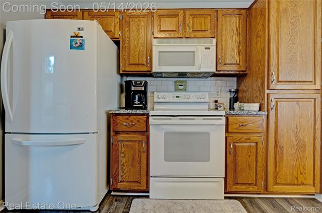 2338 Malena Lane, Oxford Charter Township, MI 48371