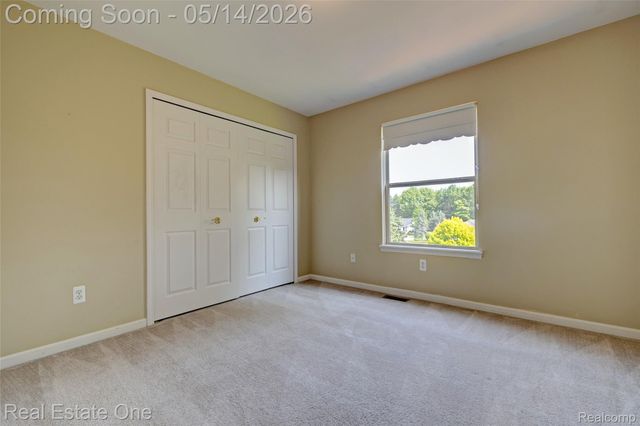 2338 Malena Lane, Oxford Charter Township, MI 48371
