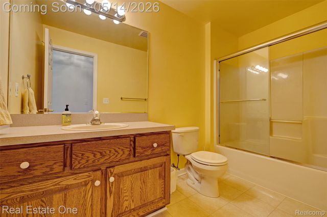 2338 Malena Lane, Oxford Charter Township, MI 48371