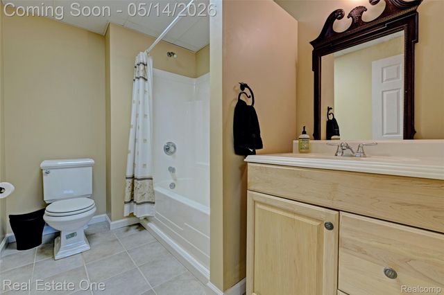 2338 Malena Lane, Oxford Charter Township, MI 48371