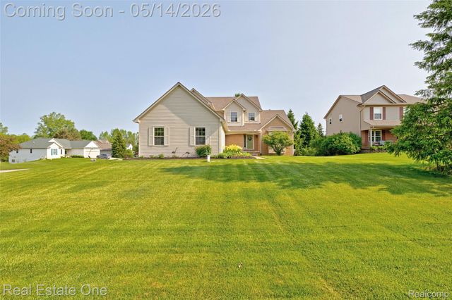 2338 Malena Lane, Oxford Charter Township, MI 48371