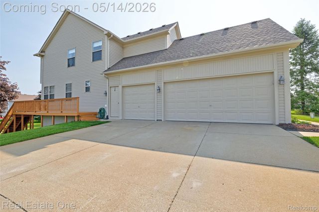 2338 Malena Lane, Oxford Charter Township, MI 48371