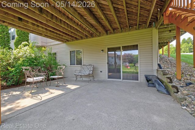 2338 Malena Lane, Oxford Charter Township, MI 48371