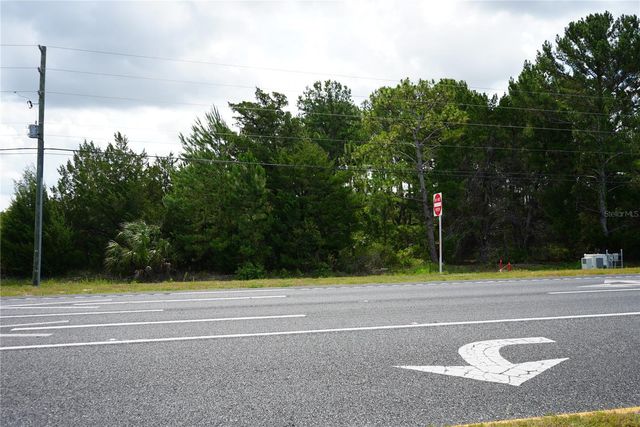 18284 COMMERCIAL WAY, Weeki Wachee, FL 34614