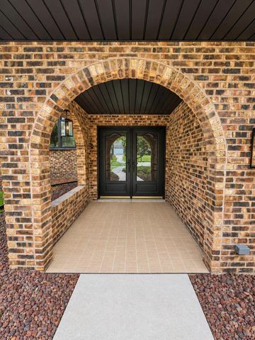 725 Birchwood Road, Frankfort, IL 60423