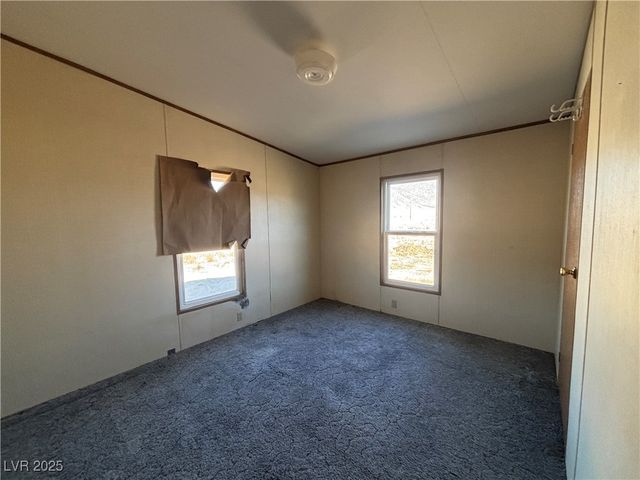 2813 N 9th West Street, Ely, NV 89301