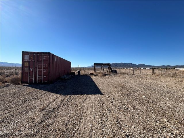 2813 N 9th West Street, Ely, NV 89301