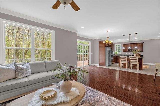 187 Pinnix Drive, Lexington, NC 27295