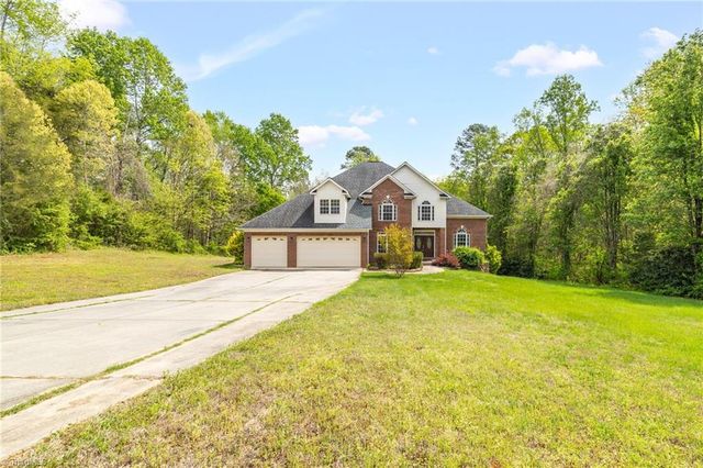 187 Pinnix Drive, Lexington, NC 27295