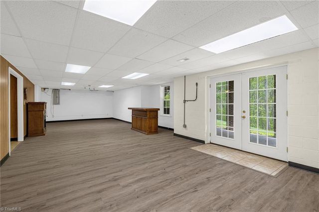 187 Pinnix Drive, Lexington, NC 27295