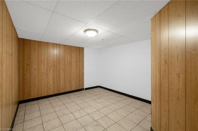 187 Pinnix Drive, Lexington, NC 27295
