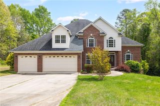 187 Pinnix Drive, Lexington, NC 27295