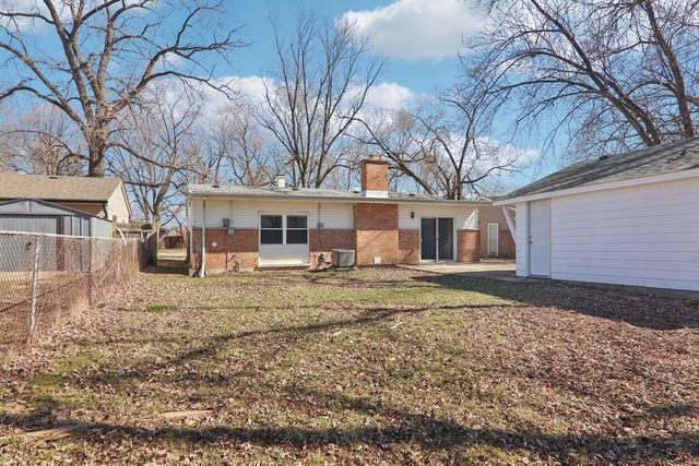 16524 Sawyer Avenue, Markham, IL 60428