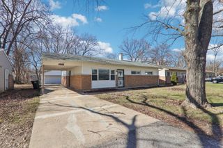 16524 Sawyer Avenue, Markham, IL 60428