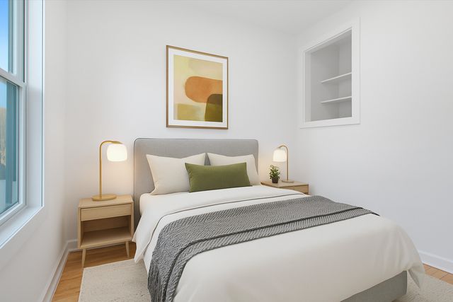 2617 W FULLERTON Avenue, Chicago, IL 60647