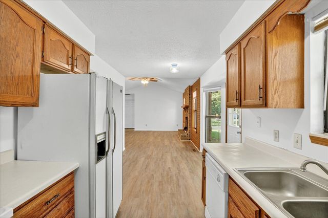 1623 W Tracy Street, Springfield, MO 65807