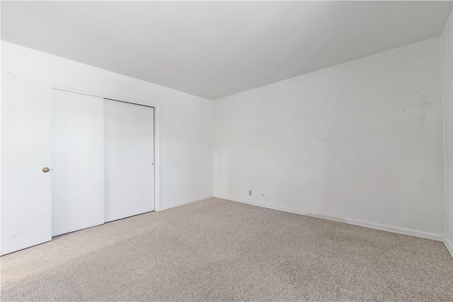 103 Jamestown Dr C, Scott Twp, PA 15216