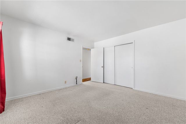 103 Jamestown Dr C, Scott Twp, PA 15216