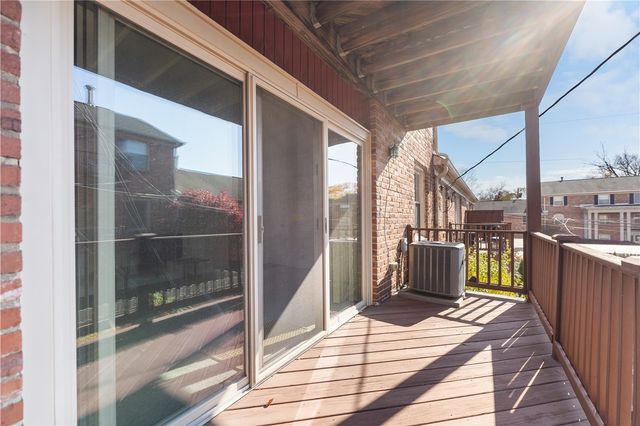 103 Jamestown Dr C, Scott Twp, PA 15216