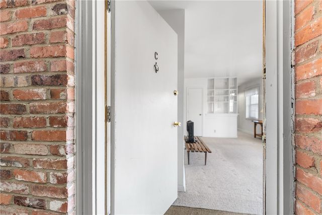 103 Jamestown Dr C, Scott Twp, PA 15216