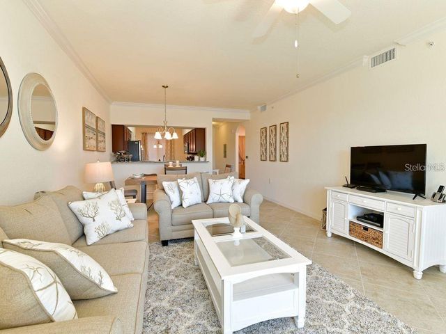 16804 VARDON TERRACE 105, Bradenton, FL 34211