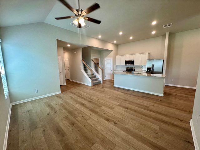 801 Staglin ST A, Buda, TX 78610
