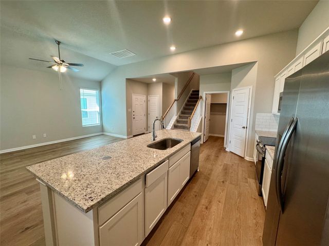 801 Staglin ST A, Buda, TX 78610