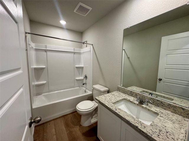 801 Staglin ST A, Buda, TX 78610