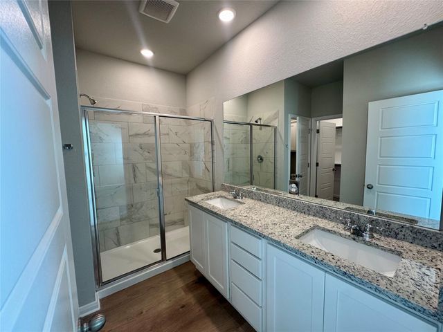 801 Staglin ST A, Buda, TX 78610