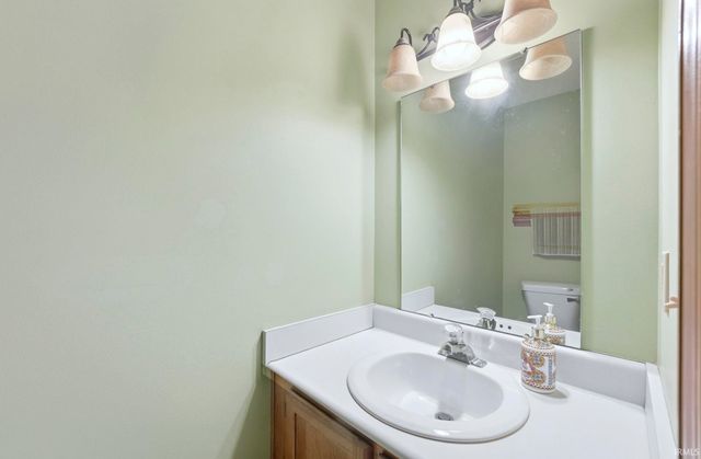 1417 Misty River Drive, Fort Wayne, IN 46808