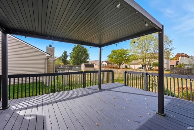 1417 Misty River Drive, Fort Wayne, IN 46808