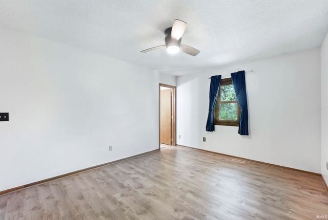 1417 Misty River Drive, Fort Wayne, IN 46808