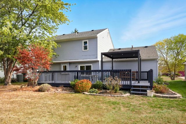 1417 Misty River Drive, Fort Wayne, IN 46808